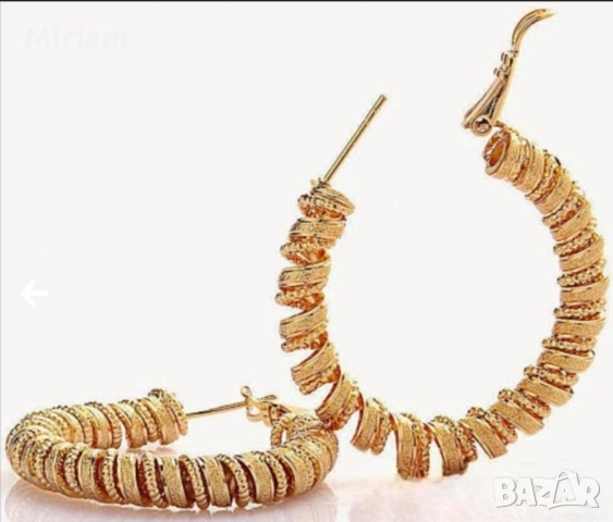 Интересни блестящи обеци от 14к попълнено злато 15 лв., снимка 3 - Обеци - 51770367