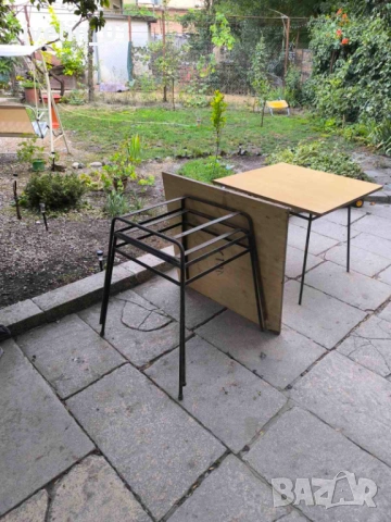 Продавам маси 90/90, снимка 2 - Маси - 53792063