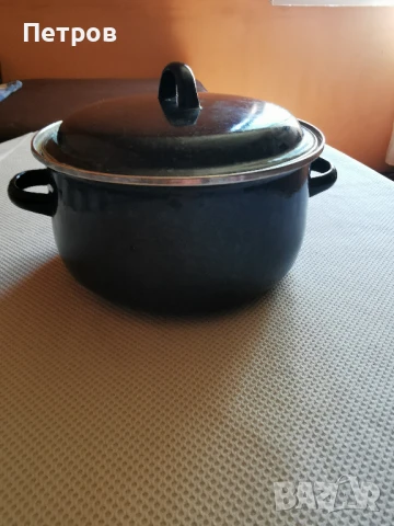 Тенджера 6 л. тъмно синя.80 лв.Нова , снимка 2 - Съдове за готвене - 51416963