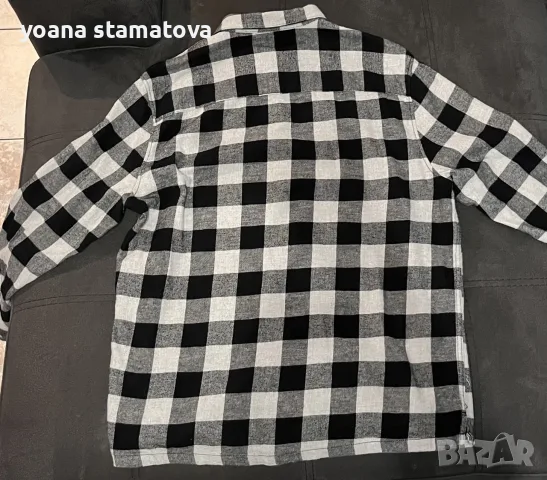 Мъжка риза Bershka размер XL, снимка 2 - Ризи - 55780863