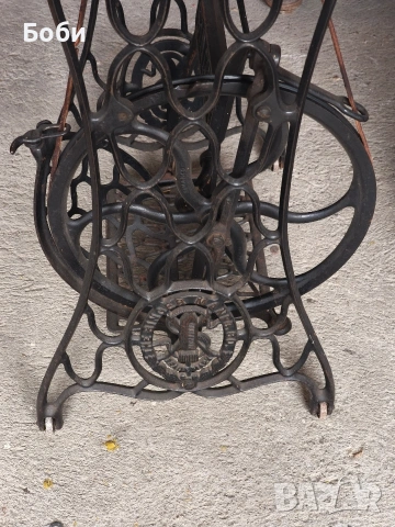 Шевна машина SINGER , снимка 3 - Антикварни и старинни предмети - 53176627