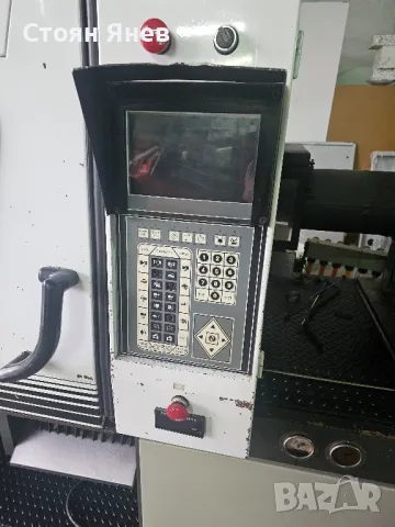 Шприц за пластмаса - 100 тонен, снимка 6 - Други машини и части - 47957225