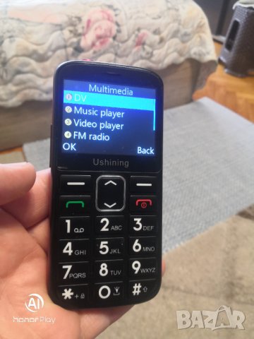 Телефон за възрастни - две сим карти, радио, камера, фенерче!, снимка 2 - Телефони с две сим карти - 32897719