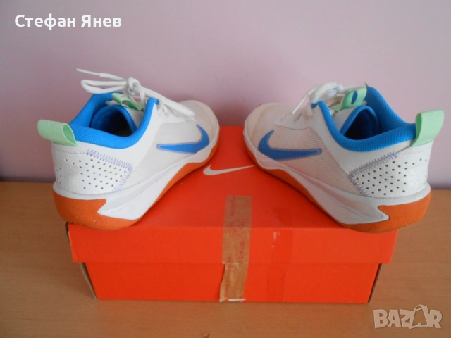 Дамски маратонки Nike, снимка 4 - Маратонки - 53827982