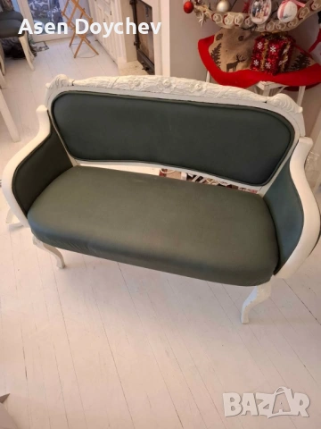 Винтидж диван двойка с 2 табуретки 200 евро, снимка 2 - Дивани и мека мебел - 53663830