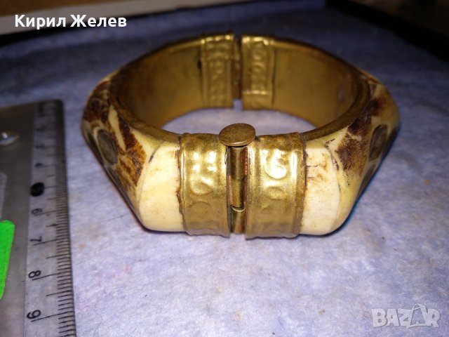 СТАРИННА БРОНЗОВА ТИБЕТСКА ТРАДИЦИОННА МАСИВНА ГРИВНА с ЩИФТ и КАМИЛСКА КОСТ РЪЧНА ИЗРАБОТКА 38321, снимка 7 - Антикварни и старинни предмети - 41095979