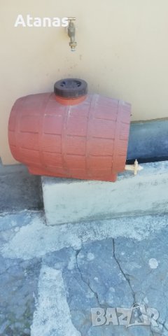 Продавам 50л.пласмасово буре