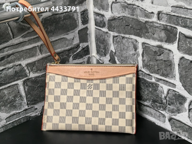 Louis Vuitton чанта тип плик 