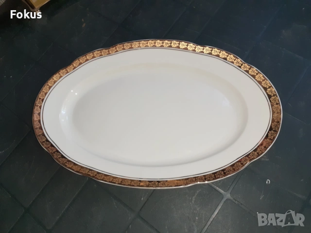 Български порцелан Китка Нови Пазар плато позлата, снимка 3 - Антикварни и старинни предмети - 53294932