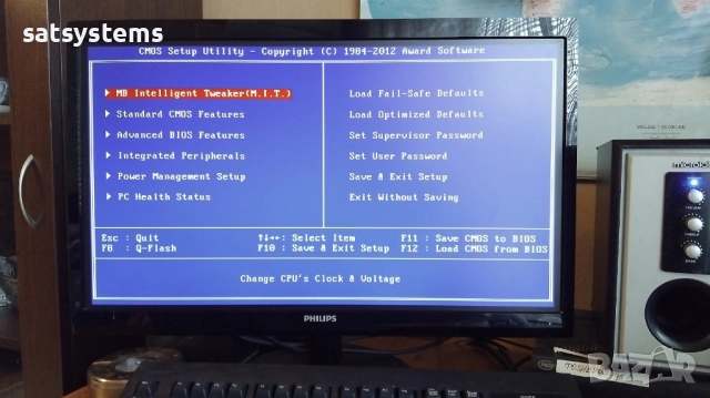 Дънна платка Gigabyte GA-990XA-UD3 Socket AM3+ CPU+FAN+RAM, снимка 11 - Дънни платки - 52592214