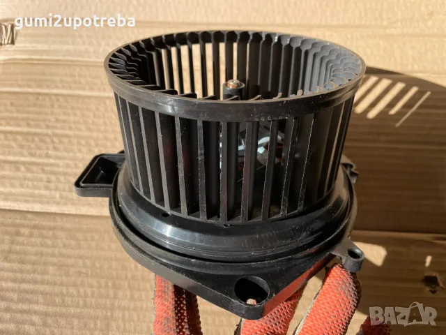 Вентилатор Мотор Парно 1EA820021A Volkswagen ID.3 E11 PRO, снимка 2 - Части - 48999831