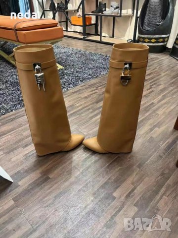 Givenchy  (реплика) , снимка 5 - Дамски ботуши - 34778738