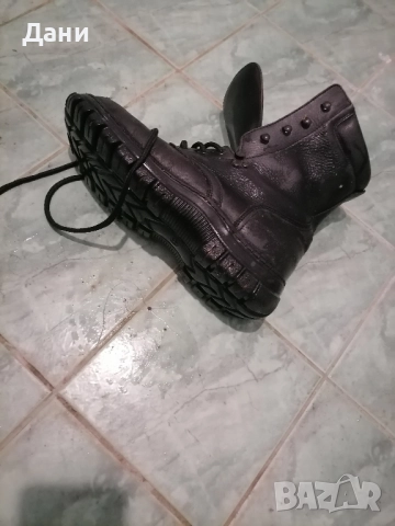 Мъжки кубинки 43 номер , снимка 2 - Мъжки боти - 52675945