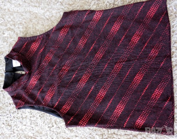 Блуза без ръкави с блестяща нишка