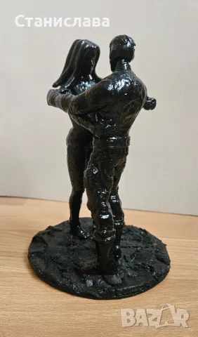 Продавам ръчно изработени фигурки 