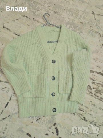 Пухкава топла Минт цвят дамска жилетка S