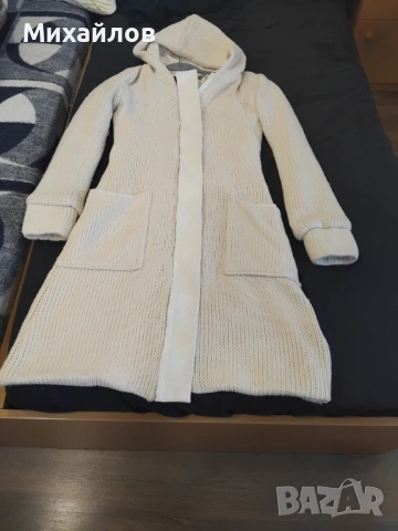 Дамска вълнена жилетка