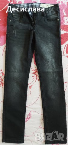 Детски дънки, втален модел, размер 10-11 години, 146 см, снимка 1 - Детски панталони и дънки - 41981088