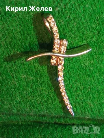 КРАСИВ СРЕБЪРЕН АРТ КРЪСТ СРЕБРО 925 ИНКРУСТИРАН с ЦИРКОНИ 30750, снимка 2 - Колиета, медальони, синджири - 40487641