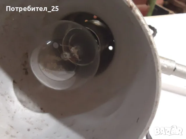 Стара работна лампа с чупещо рамо, снимка 5 - Настолни лампи - 55795015