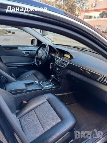 Продавам Mercedes E220, снимка 7 - Автомобили и джипове - 56061338