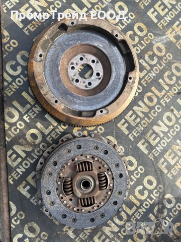 Съединител маховик притискателен феродов огледален диск Опел Астра Г Opel Astra G 1.6i 