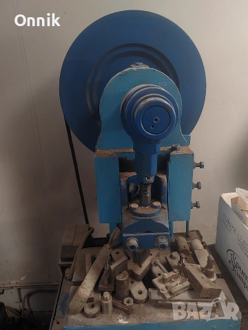 ексцентрик преса, снимка 3 - Други машини и части - 53643721