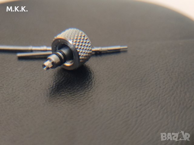 Коронка  за  Seiko  на винт , брандирана  ,за каси на серия SKX 001/009, снимка 2 - Други - 39984200