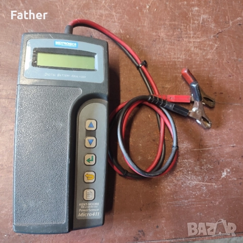 Професионален тестер за акумулатори