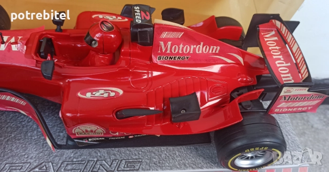 Инерционна количка Формула 1 / F1 - М 1:10 - за 10 €вро Нова , снимка 2 - Коли, камиони, мотори, писти - 52697704
