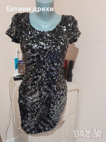 Дамска рокля с паети, снимка 1 - Рокли - 40548267