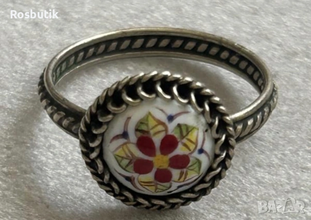 Старинен съветски пръстен с рисуван порцелан , снимка 2 - Пръстени - 53262990