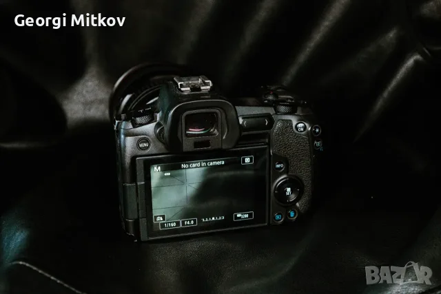 Canon EOS R + Обектив Canon EF 24-105mm + 2 батерии, снимка 3 - Фотоапарати - 55681643