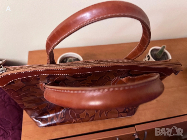 Дамска чанта естествена кожа, снимка 3 - Чанти - 33684202