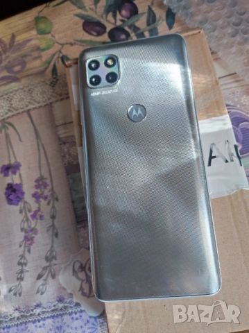 Motorola One 5G Ace 6/128GB, снимка 2 - Motorola - 53451426