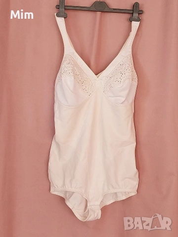 SPEIDEL 95 C/D Моделиращо бяло боди, снимка 8 - Корсети, бюстиета, топове - 53752106