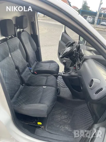 Peugeot Partner 1.6 HDI ХЛАДИЛЕН МАКСИ БАЗА, снимка 13 - Автомобили и джипове - 55932727