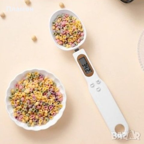 Цифрова лъжица везна с LCD дисплей.