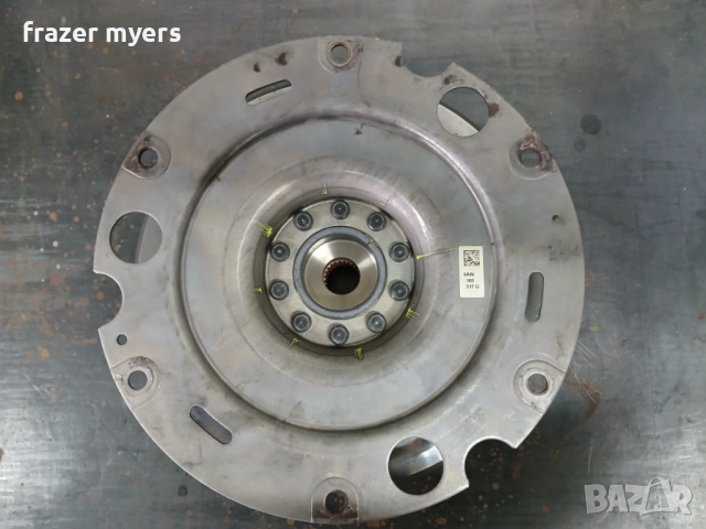 демпферен маховик за Ауди A4 B8, снимка 2 - Части - 52387517
