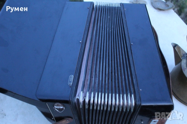 Ретро акордеон - 12 баса, снимка 6 - Акордеони - 52634298