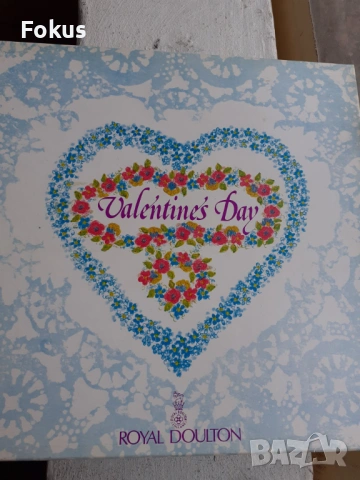 Колекционерска чиния Royal Doulton Valentines Day порцелан, снимка 5 - Антикварни и старинни предмети - 53444793