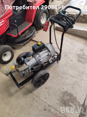 Професионална водоструйка karcher hd 1000 se i, снимка 2 - Градинска техника - 50928346