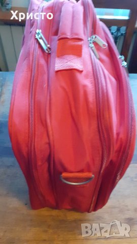 сак чанта червена с презрамка, стабилна и надеждна, снимка 3 - Сакове - 33782666