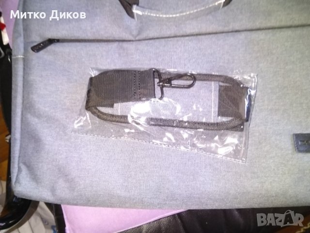 Canyon маркова чанта за таблет лаптоп нова 42х31х6см, снимка 3 - Чанти - 44202458