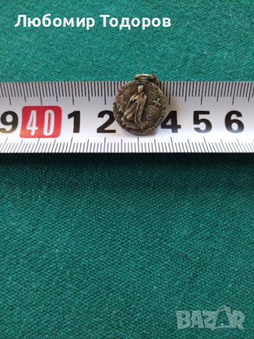 Сребърен медальон, снимка 8 - Други ценни предмети - 39112185