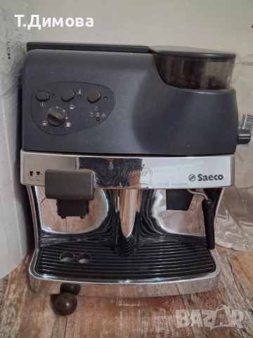 2 броя - Кафе машина автомат Saeco Viena