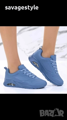 Дамски маратонки в синьо с връзки 