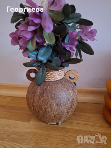 Ваза от кокосов орех, снимка 2 - Вази - 44435726