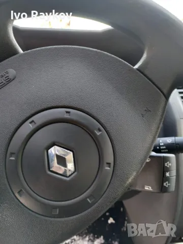 На части Renault Megan 1.6i, снимка 9 - Автомобили и джипове - 49178009