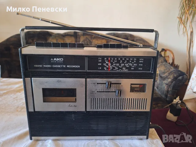 AIKO ATPR-401.RADIO CASSETTE RECORDER.MADE IN JAPAN.